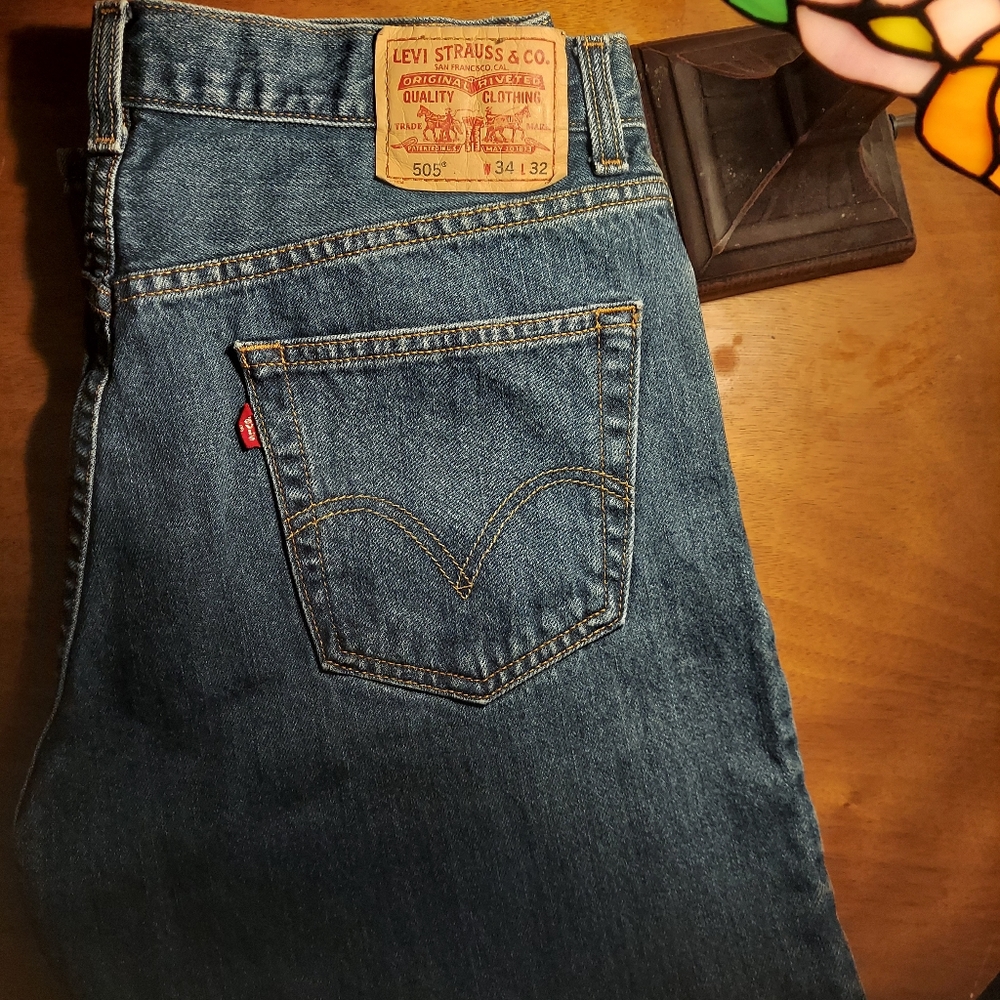 Levi’s 505 Regular Fit Men’s Jeans 34x32 | Dark Wash | Classic Straight Leg